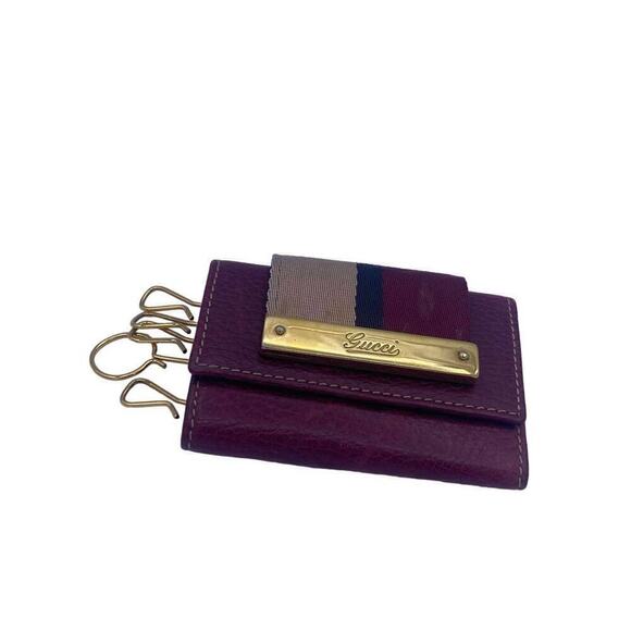 Gucci Authentic burgundy Key Ring Case